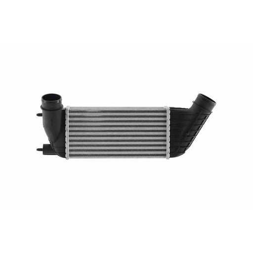 Hella Intercooler (Charge Air Cooler) 8ML 366 470-811
