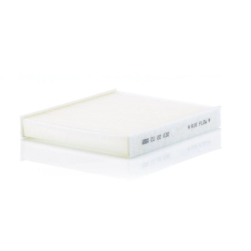 MANN-FILTER Cabin Air Filter (Pollen Filter) behind the glove CU 22 032