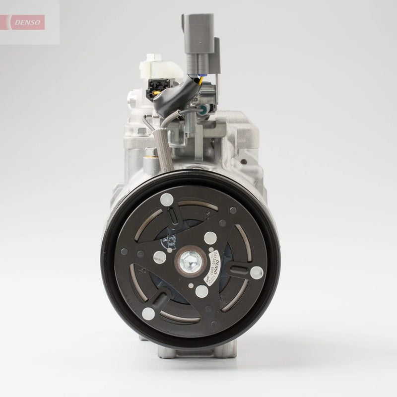 Denso Air Conditioning Compressor fits Toyota Iq 2009-2015 1.33 1.4