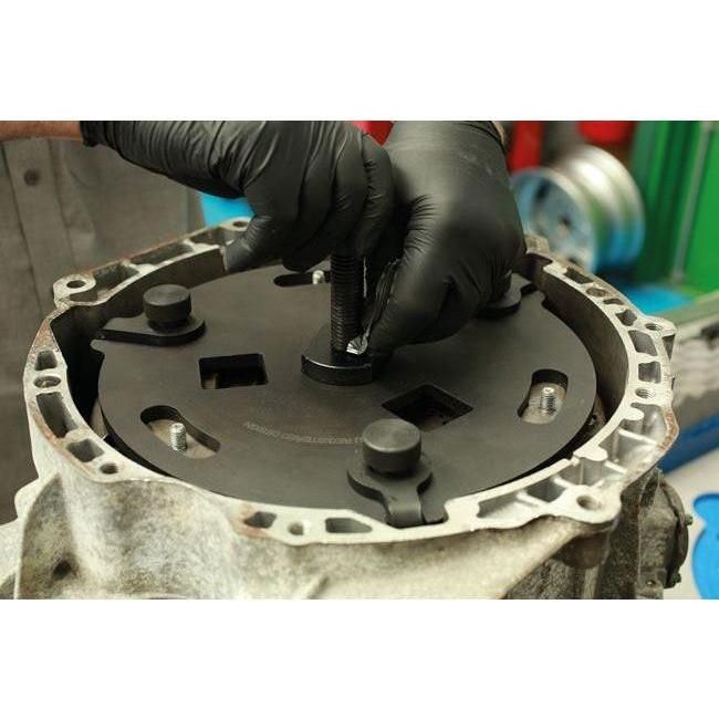 Laser Dual Clutch Removal And Fitting Kit for Ford 7727 Laser  - Town Parts