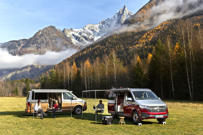 F45s 260 - VW T5 / T6 M / T - RHD - Wall Installation Awning