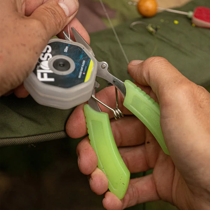 RidgeMonkey Nite Glo Heavy Duty Snips - RidgeMonkey - Van Life Living