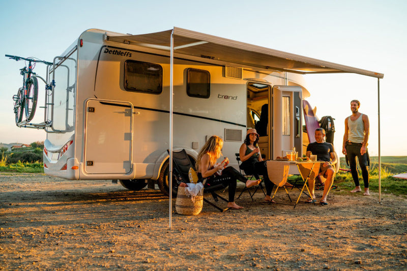 F45s 300 Wall Installation Awning